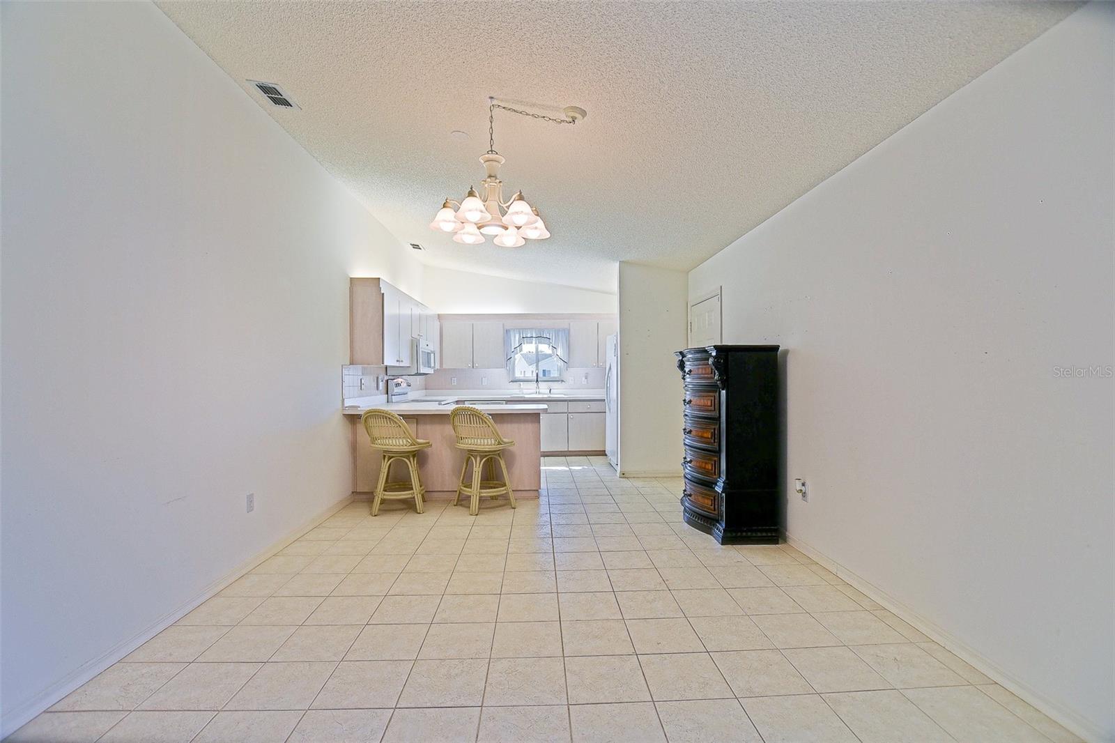 Image 18 of 36 For 10410 179th Place