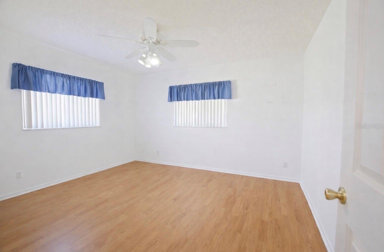 Image 26 of 36 For 10410 179th Place