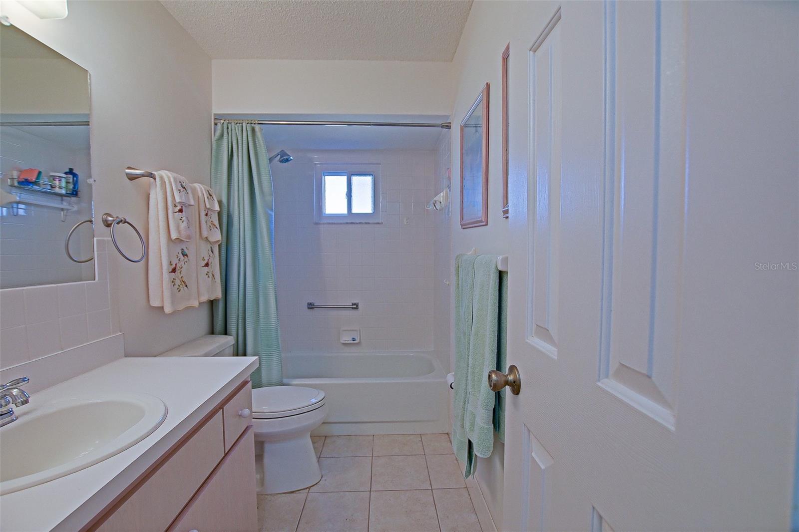 Image 28 of 36 For 10410 179th Place