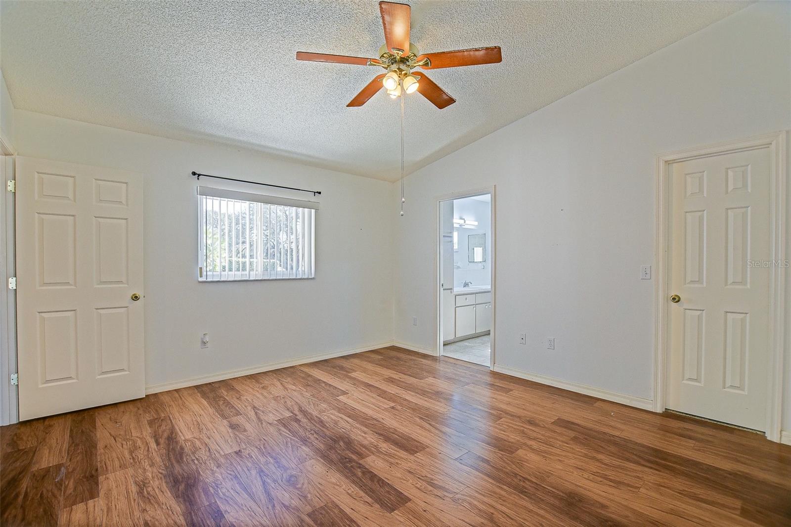 Image 31 of 36 For 10410 179th Place