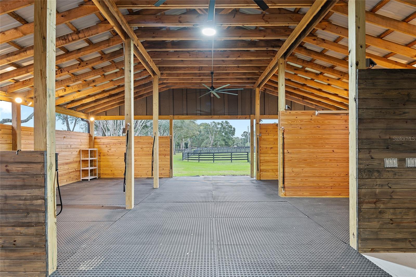 Image 14 of 35 For 2 Count Fleet Drive