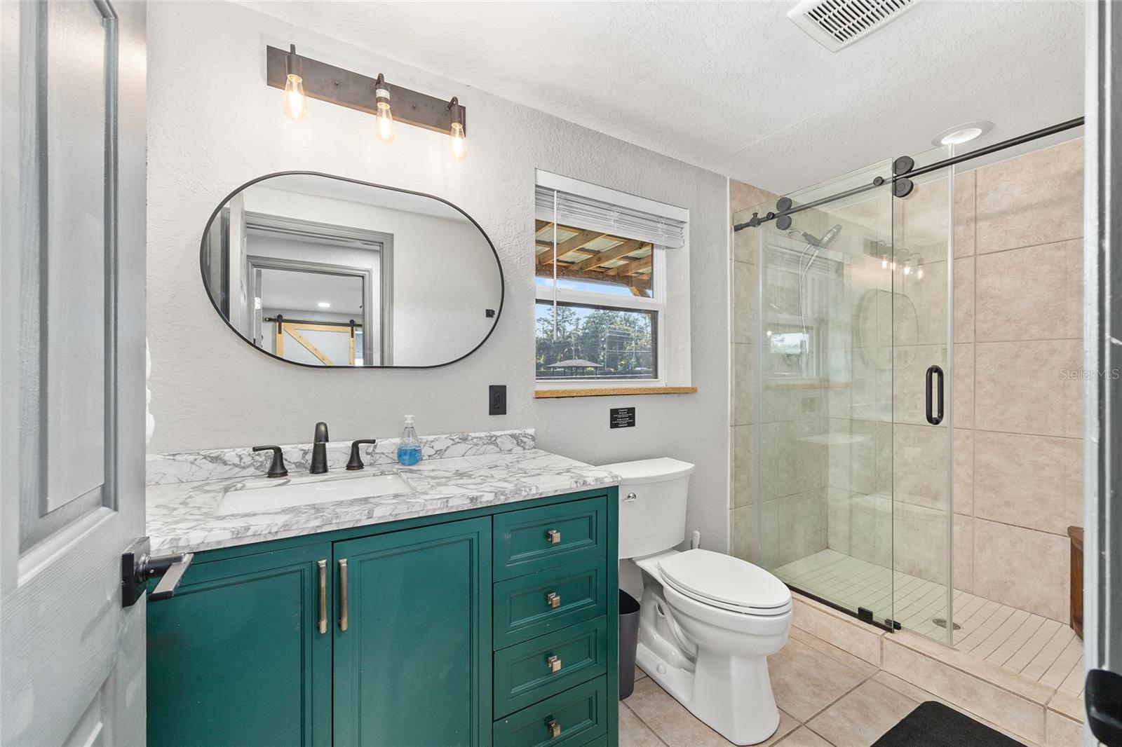 Image 27 of 35 For 2 Count Fleet Drive