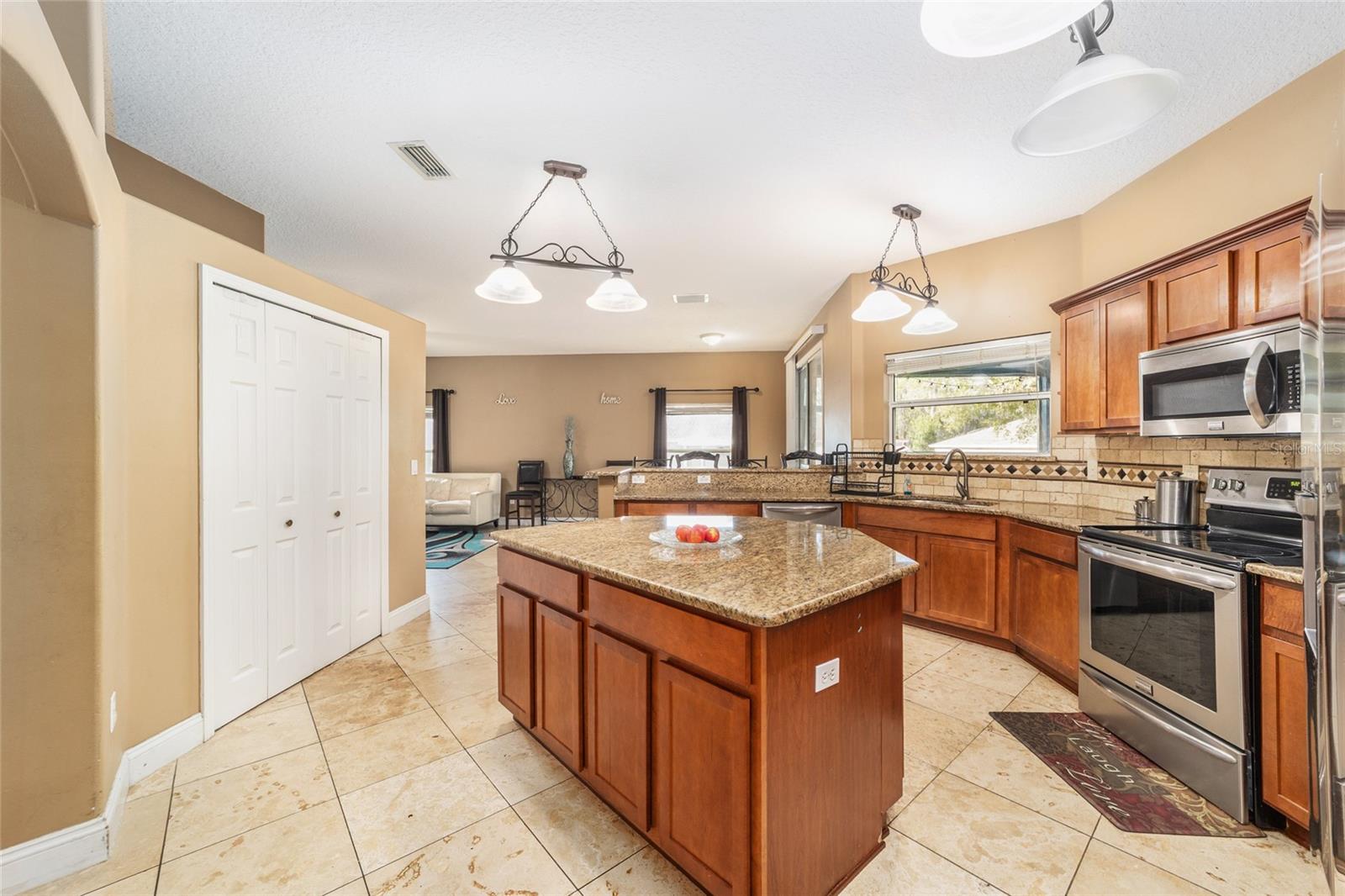 Image 11 of 44 For 2904 25th Street