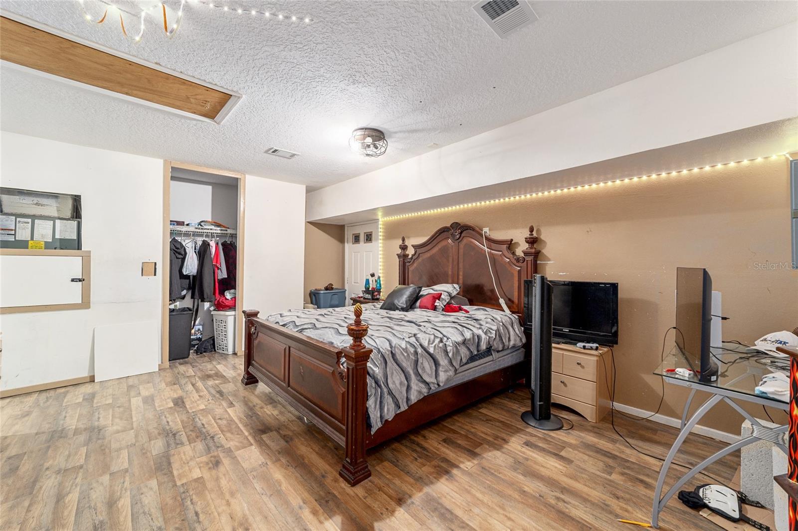 Image 35 of 44 For 2904 25th Street