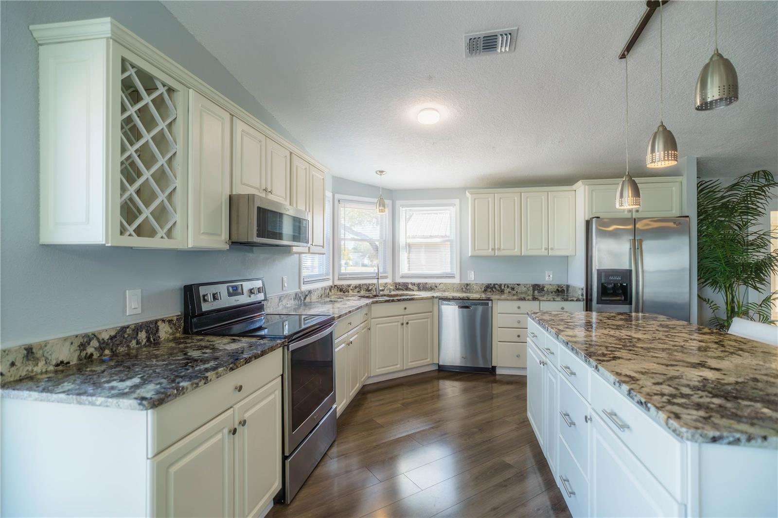 Image 10 of 55 For 1228 Maria Court