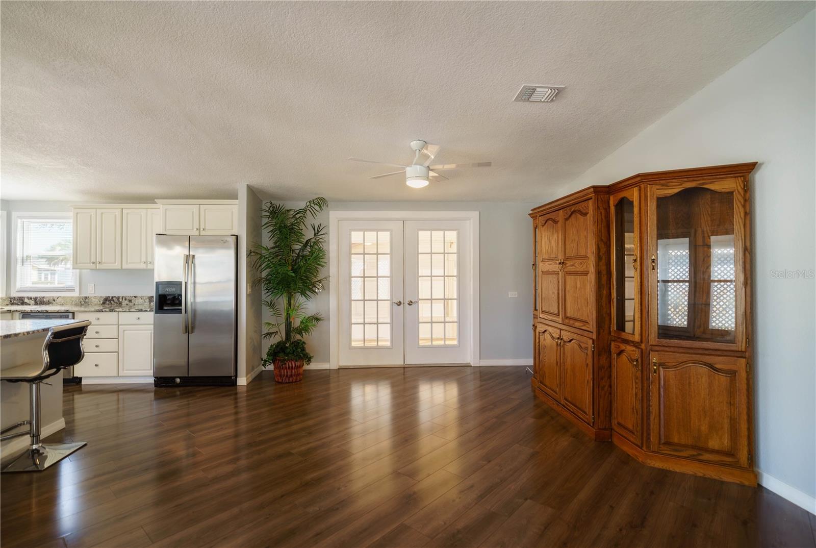 Image 20 of 55 For 1228 Maria Court