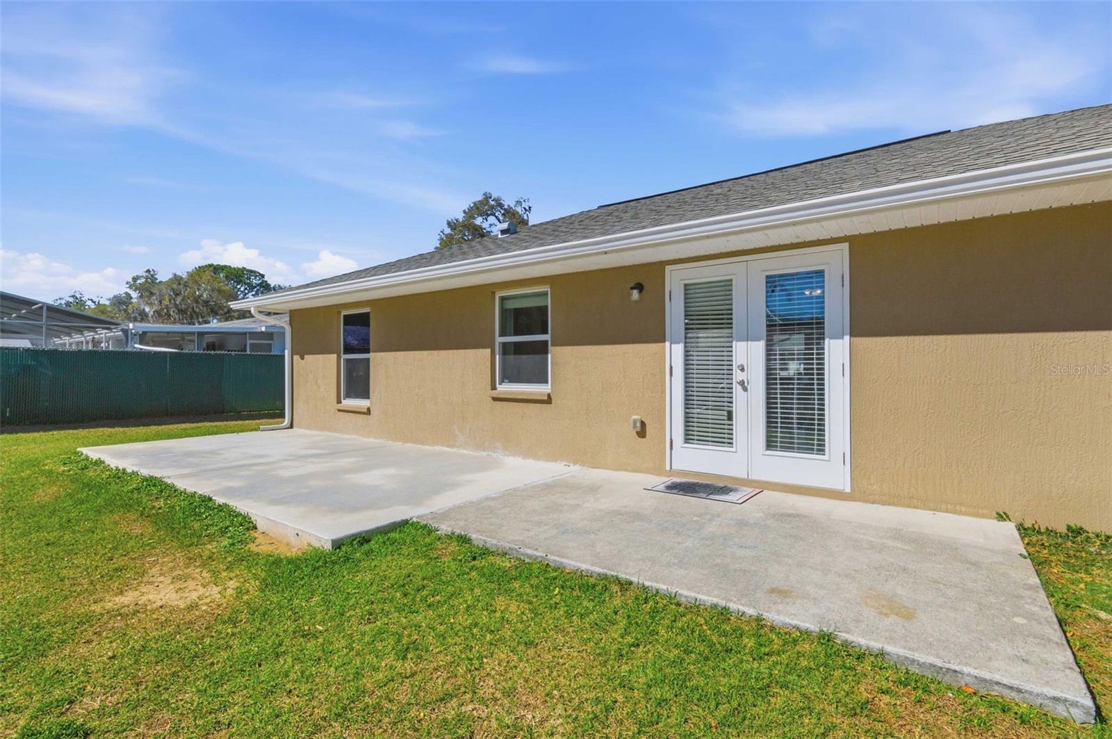 Image 29 of 65 For 6094 Rush Street