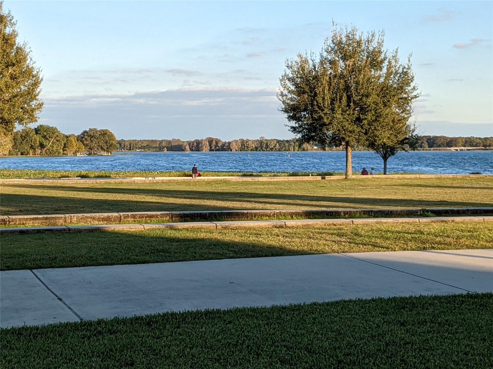 Image 56 of 65 For 6094 Rush Street