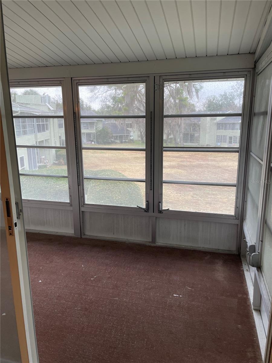 Image 13 of 15 For 596 Bahia Circle B