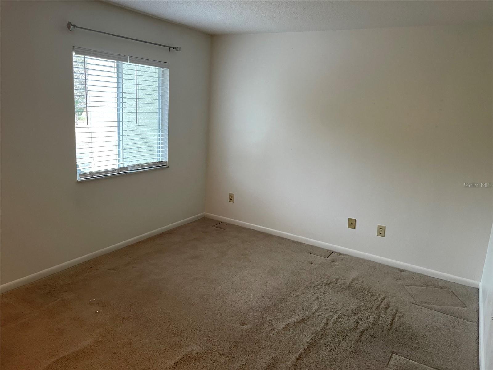 Image 6 of 15 For 596 Bahia Circle B