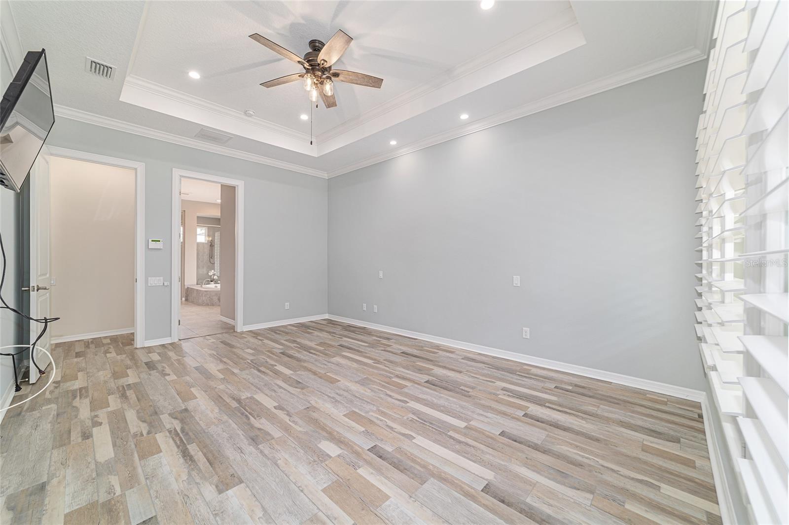 Image 37 of 83 For 2404 79th Street