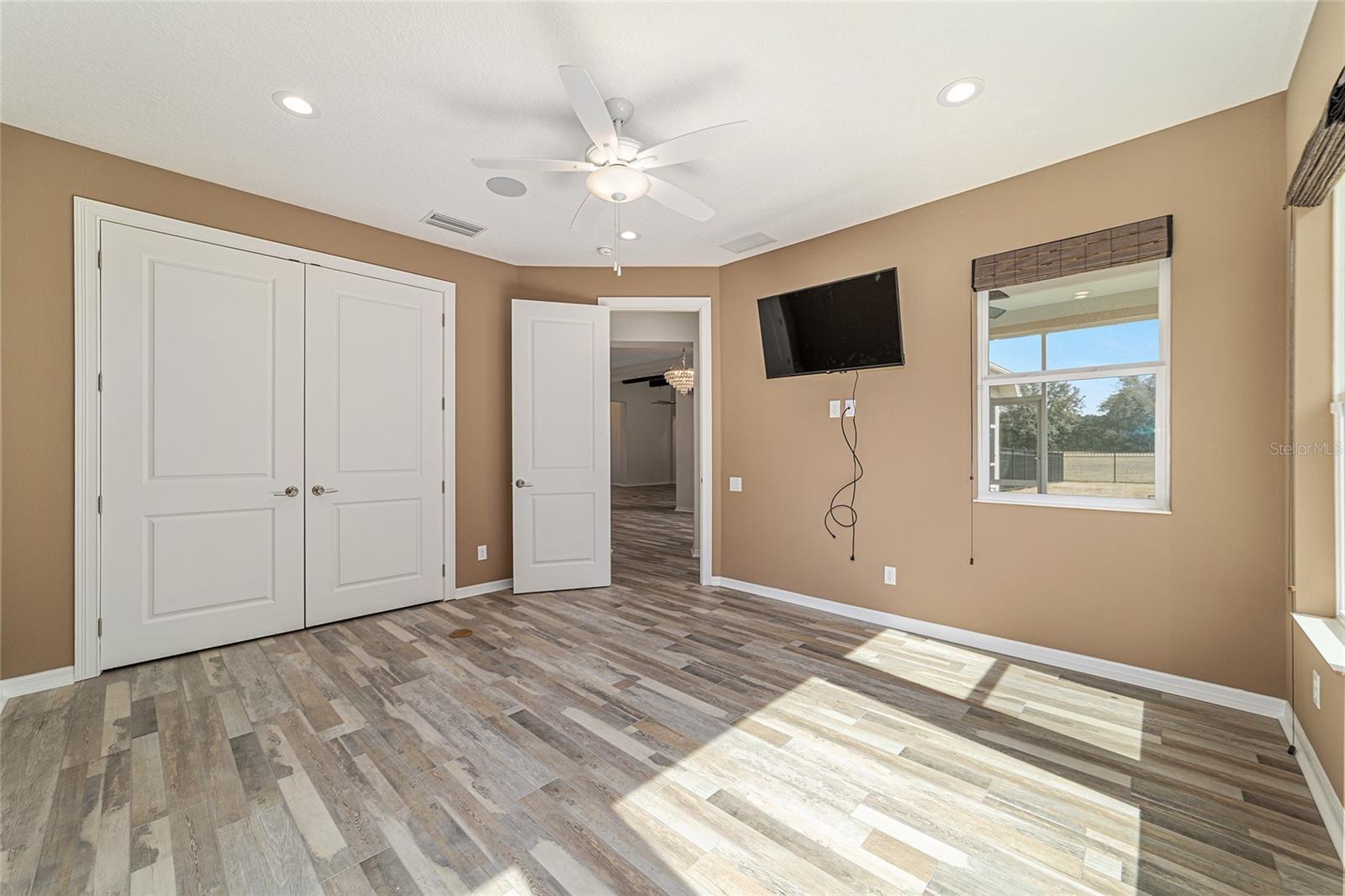 Image 50 of 83 For 2404 79th Street