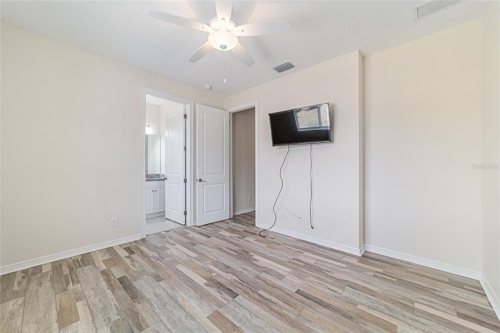 Image 62 of 83 For 2404 79th Street