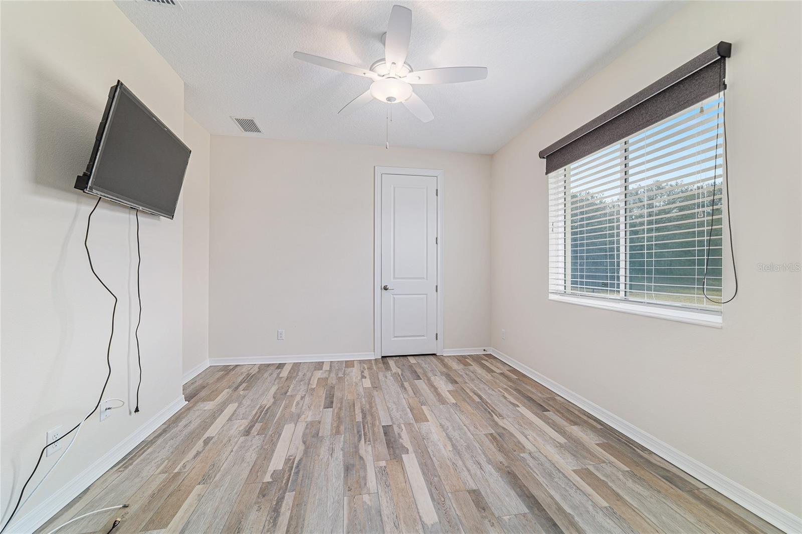 Image 64 of 83 For 2404 79th Street