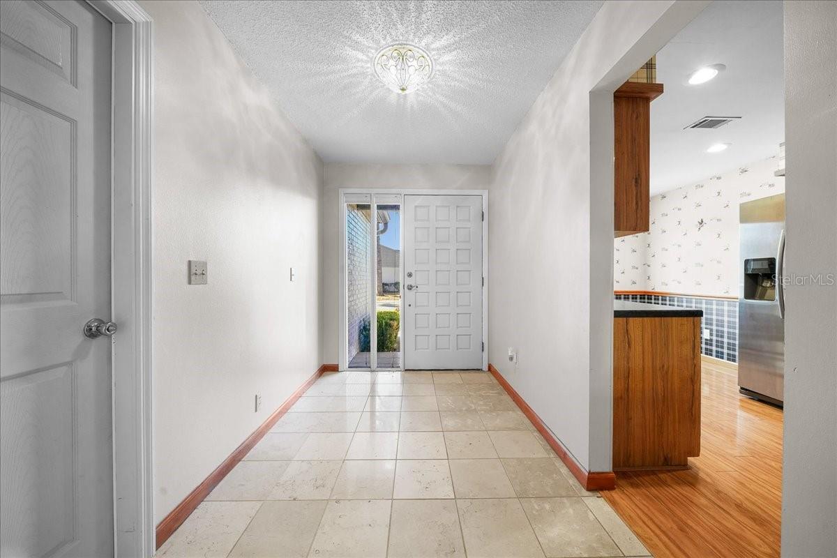 Image 13 of 61 For 1934 37th Ct Circle