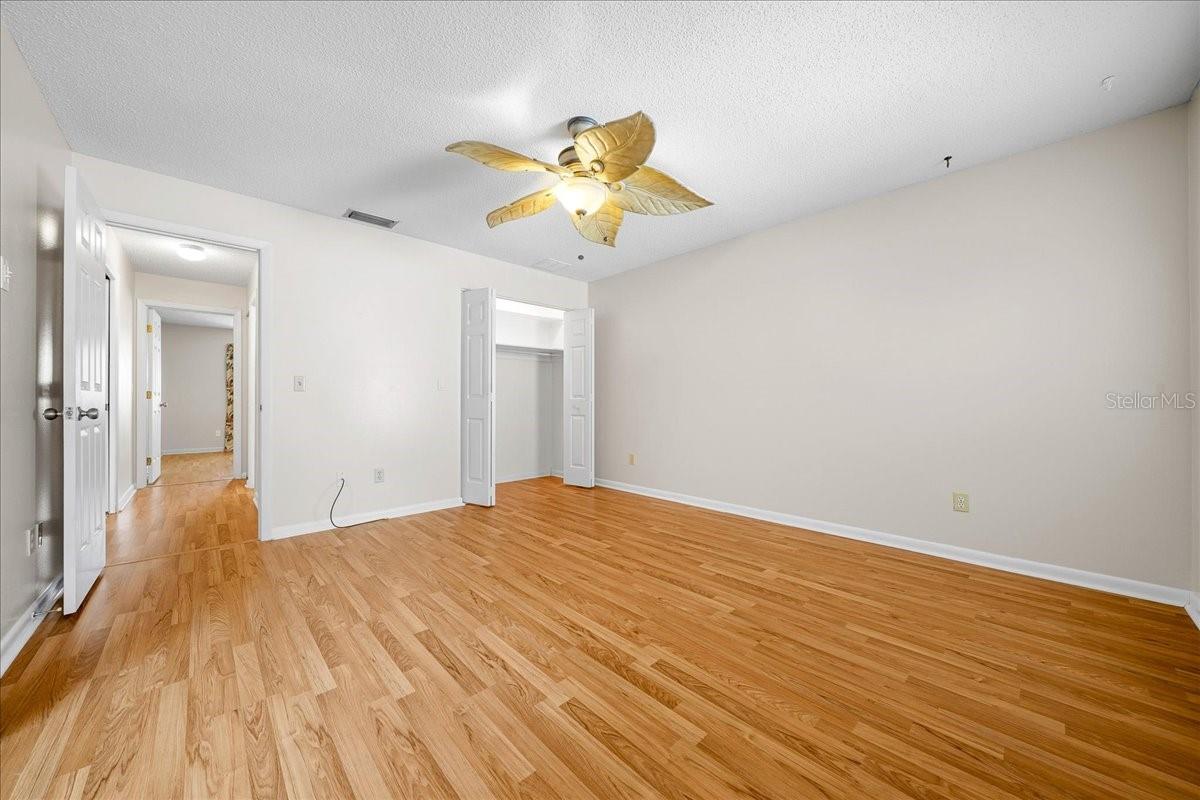 Image 36 of 61 For 1934 37th Ct Circle