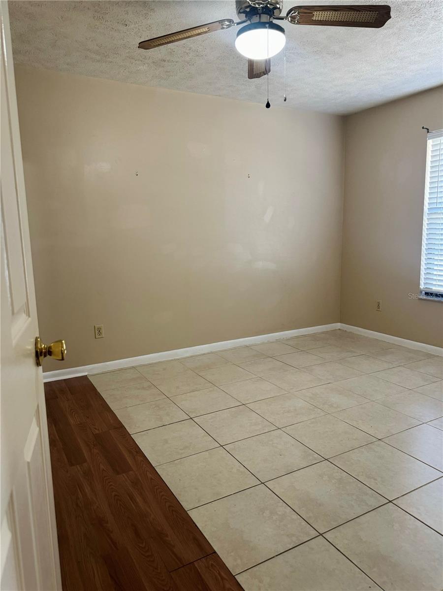 Image 18 of 33 For 1724 30th Street