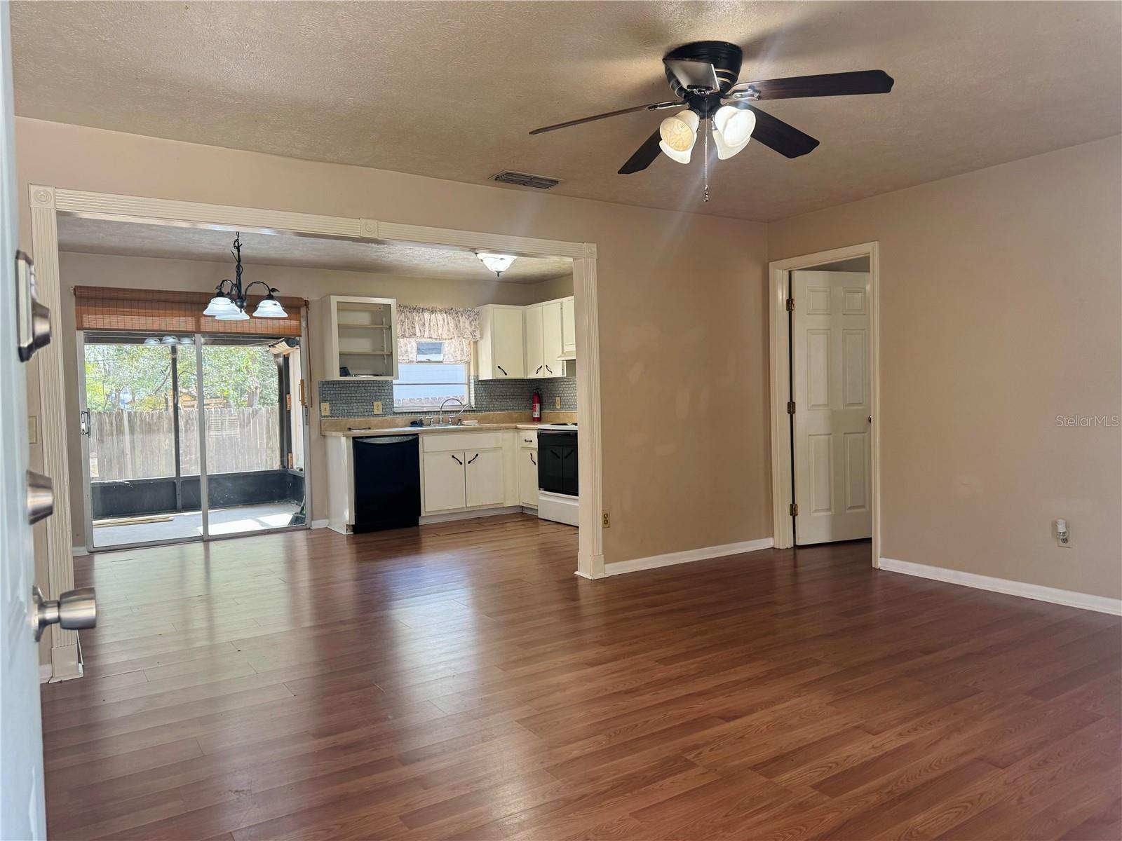 Image 7 of 33 For 1724 30th Street