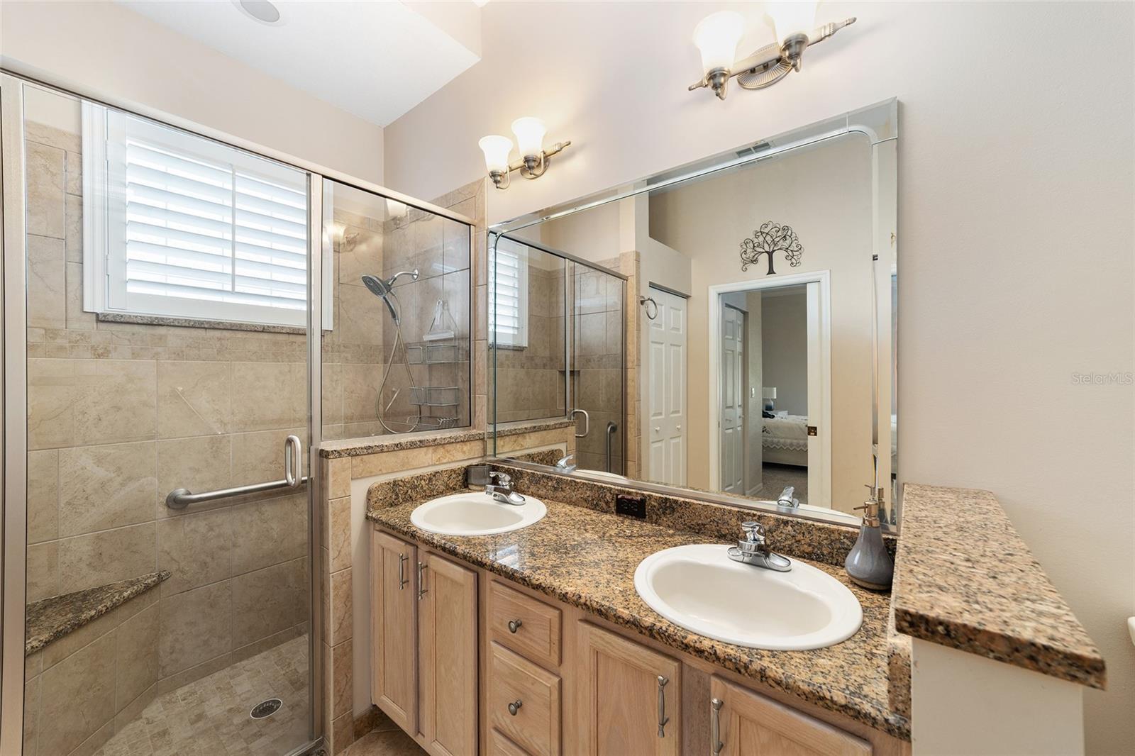 Image 21 of 34 For 7465 111th Lane