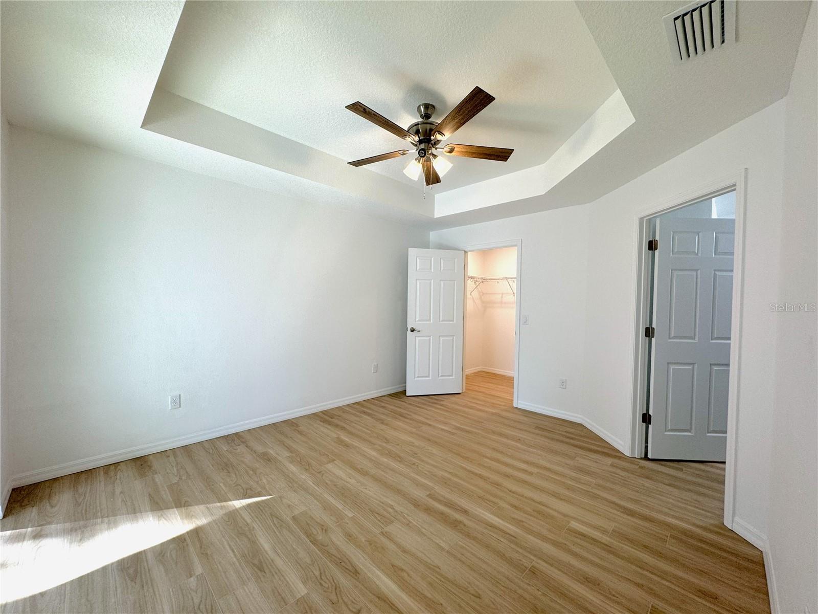 Image 21 of 27 For 8808 Albertson Court