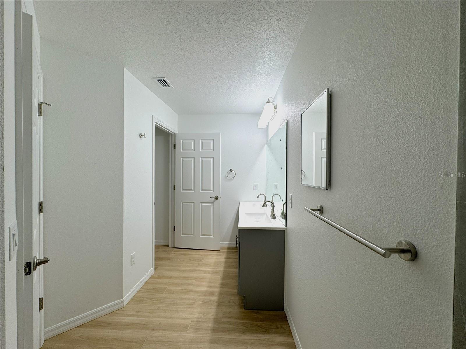 Image 24 of 27 For 8808 Albertson Court