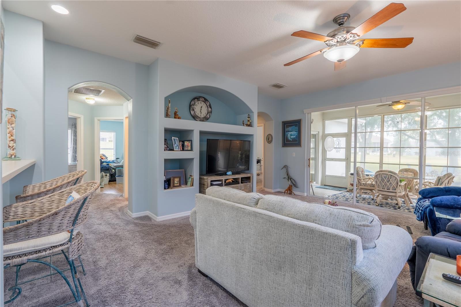 Image 12 of 41 For 6210 Sailboat Avenue