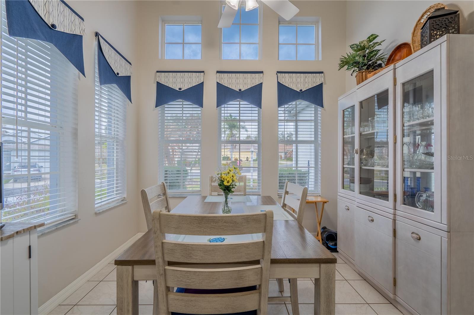 Image 9 of 41 For 6210 Sailboat Avenue