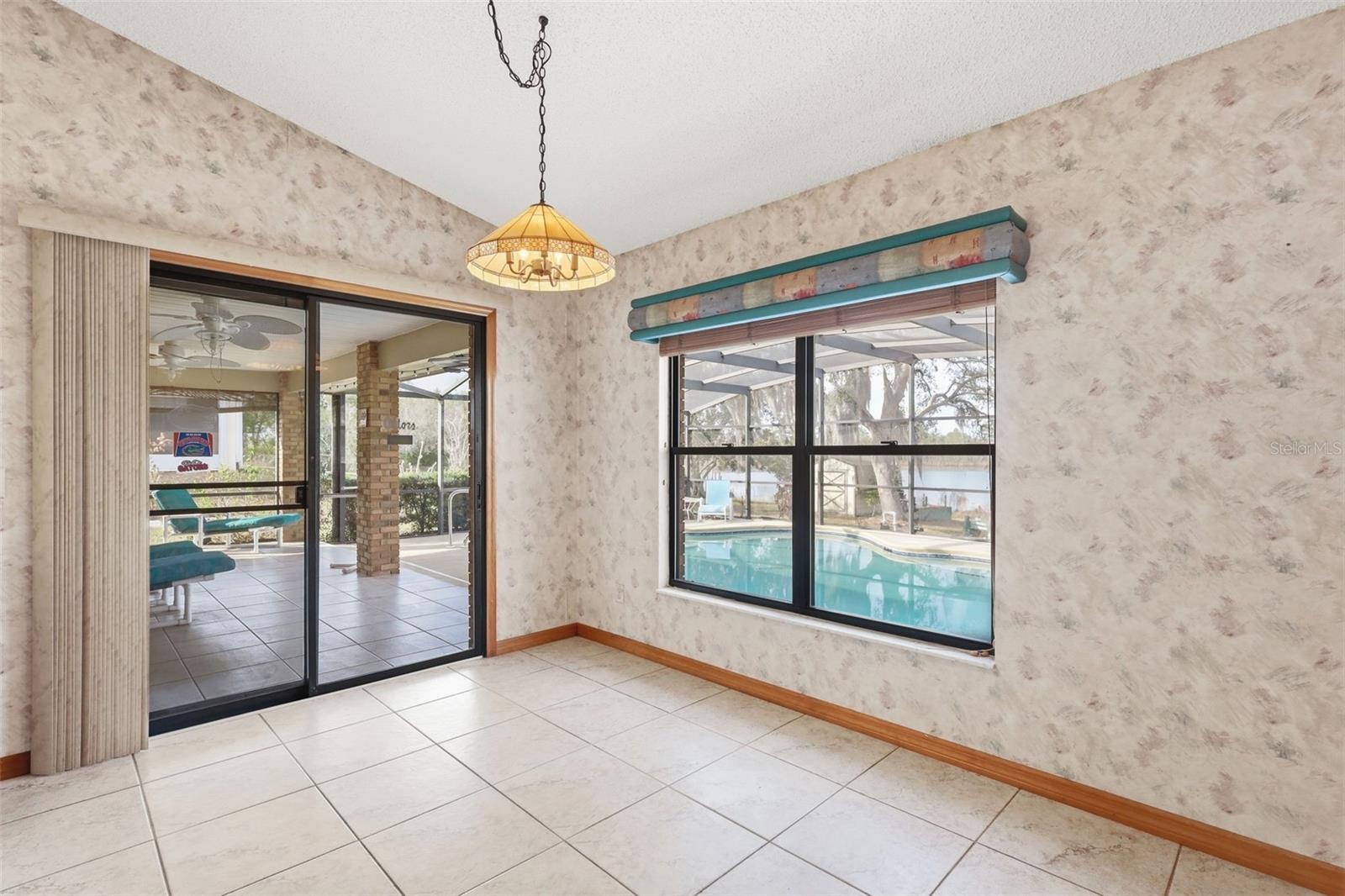 Image 14 of 37 For 2332 Salem Drive