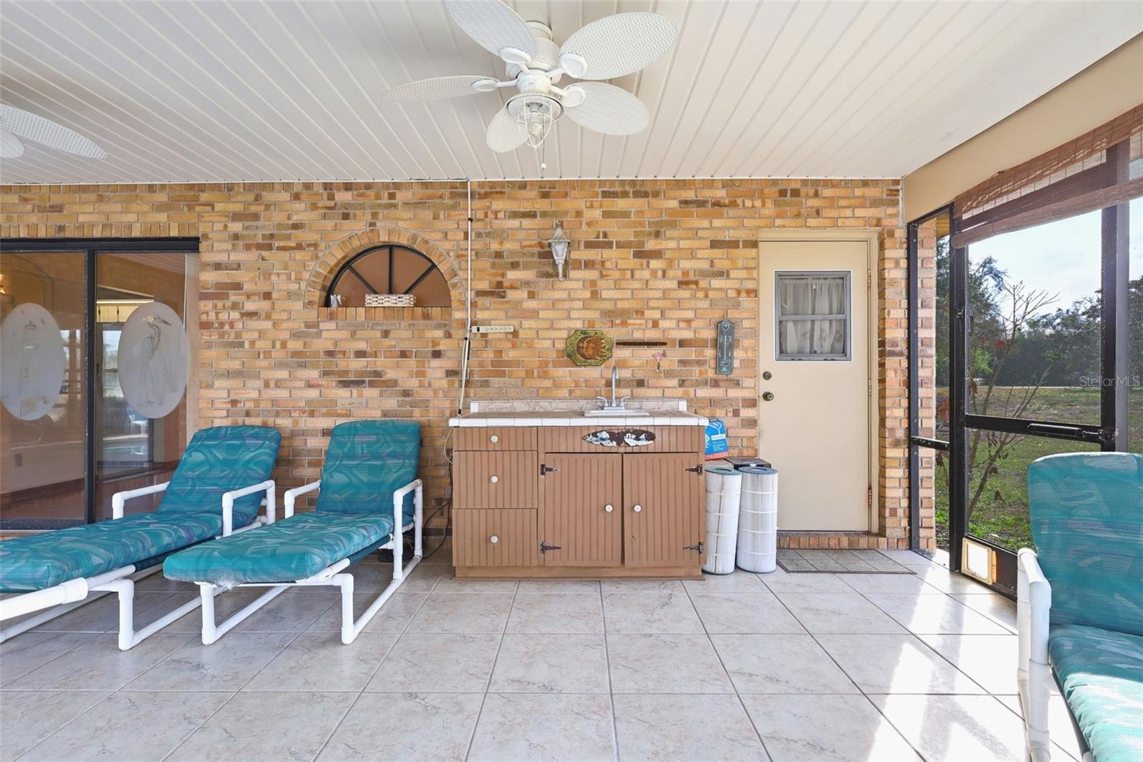 Image 29 of 37 For 2332 Salem Drive