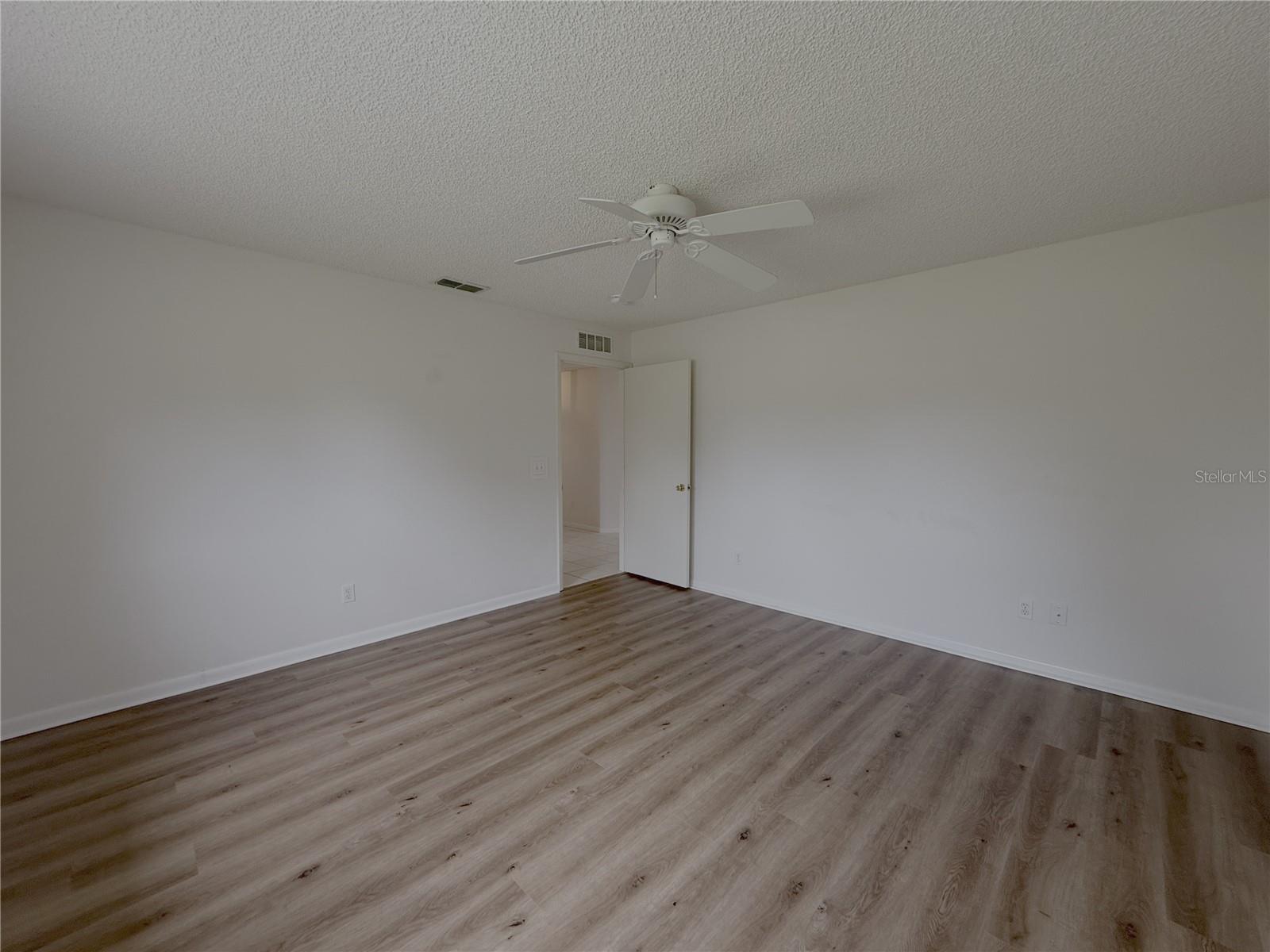 Image 13 of 17 For 9794 96th Street