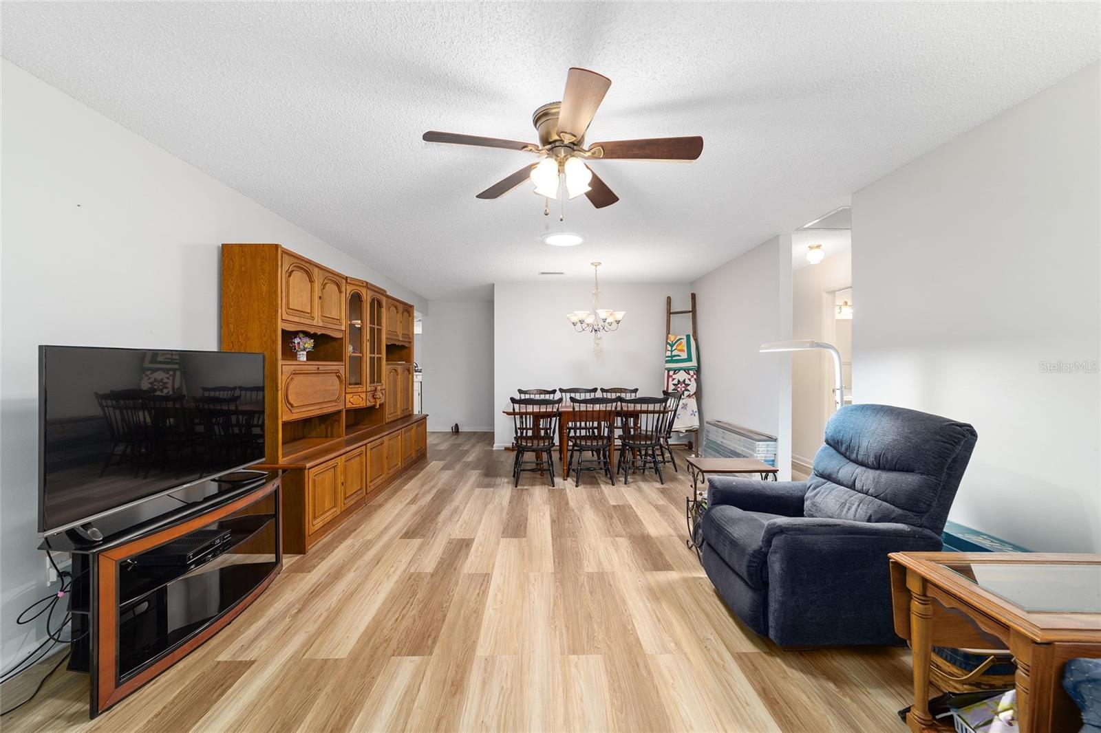 Image 12 of 55 For 8569 92nd Lane E