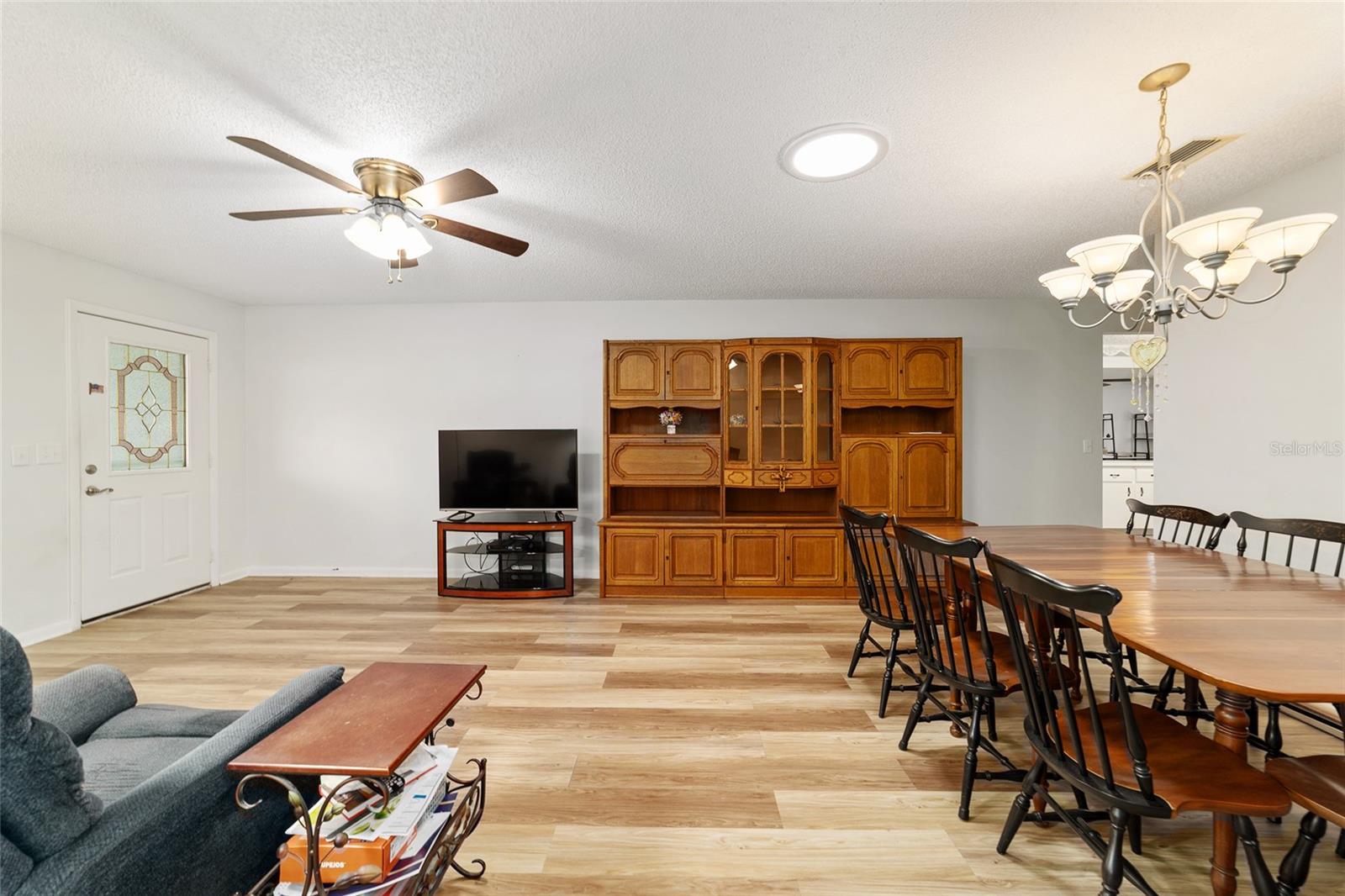 Image 16 of 55 For 8569 92nd Lane E