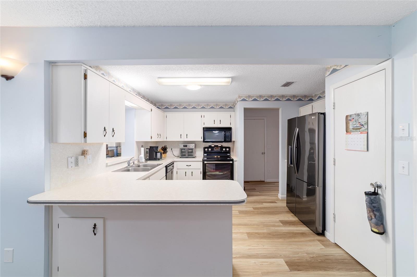 Image 24 of 55 For 8569 92nd Lane E