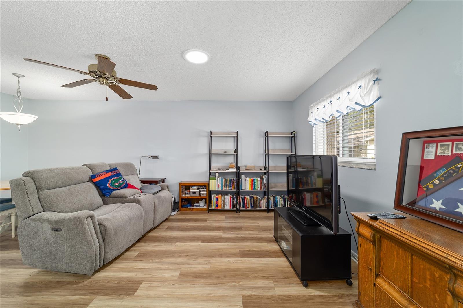 Image 29 of 55 For 8569 92nd Lane E