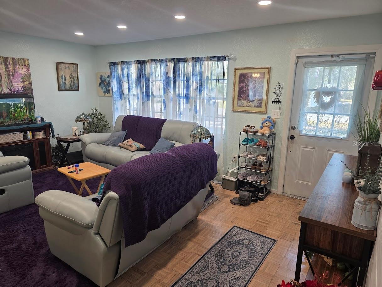 Image 17 of 35 For 651 Country Club Drive