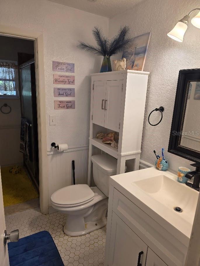 Image 20 of 35 For 651 Country Club Drive