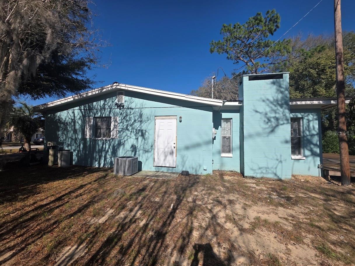 Image 27 of 35 For 651 Country Club Drive