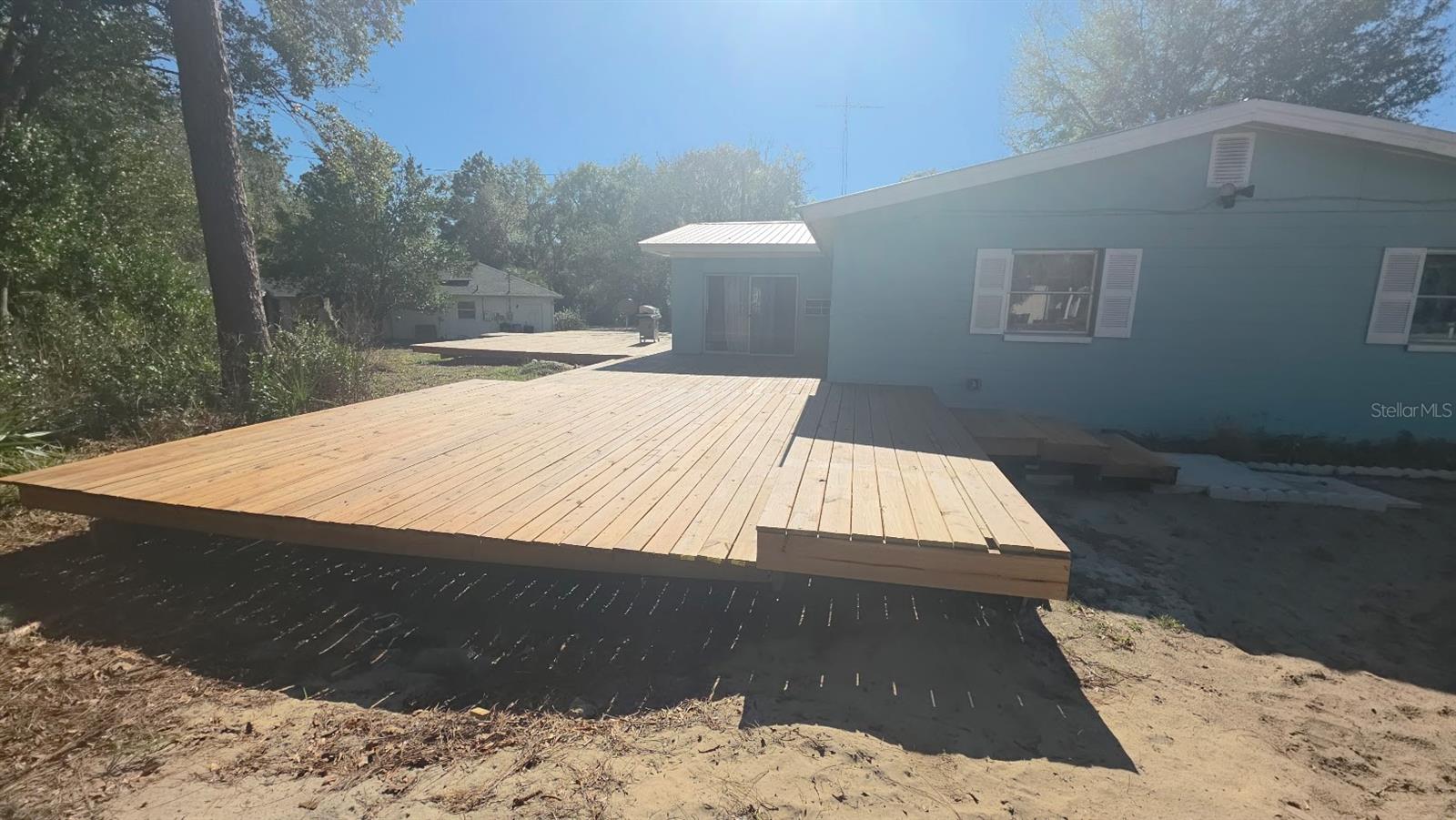 Image 5 of 35 For 651 Country Club Drive