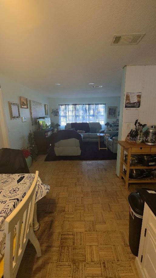 Image 9 of 35 For 651 Country Club Drive