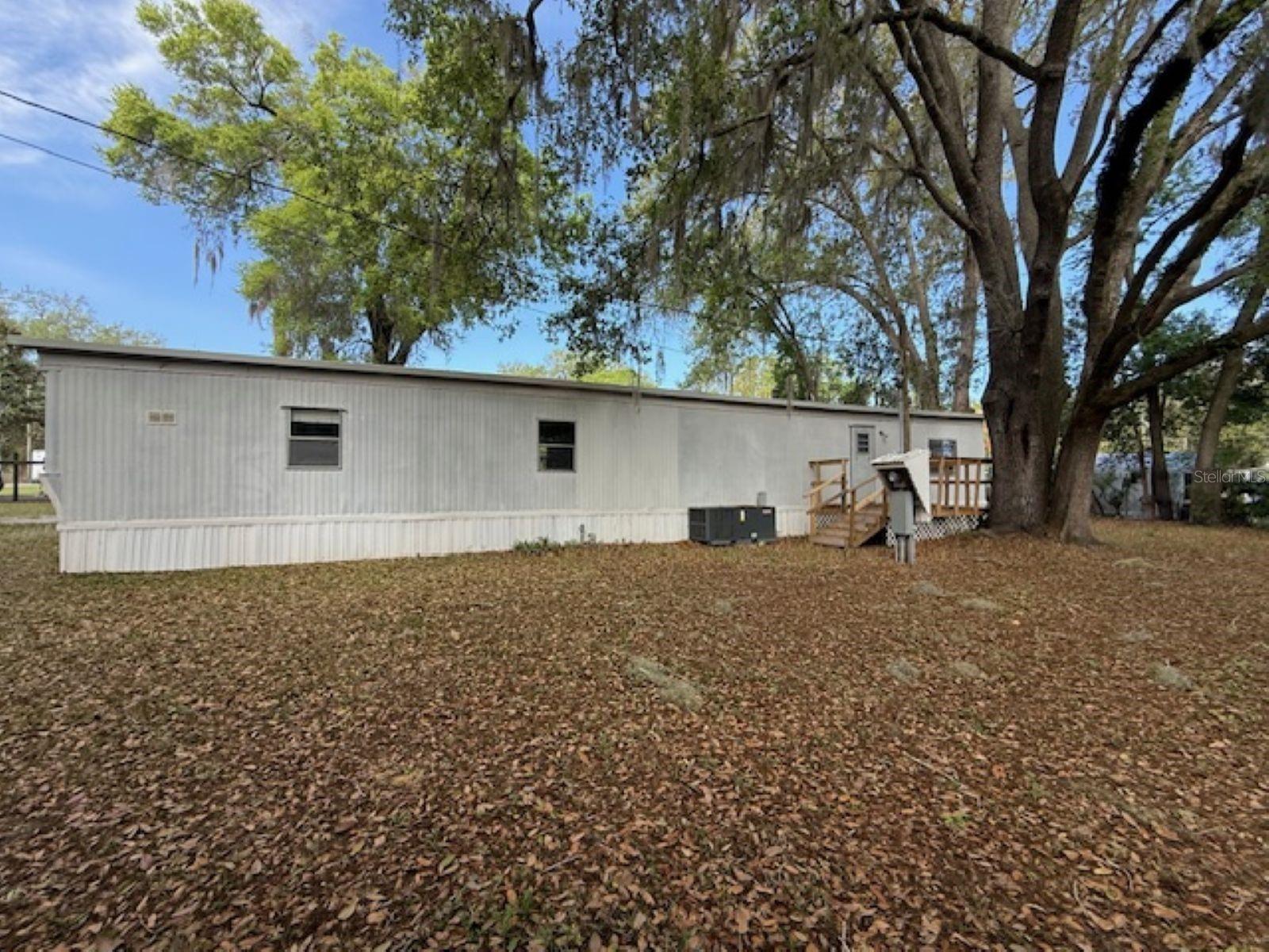 Image 9 of 10 For 10395 159th Street