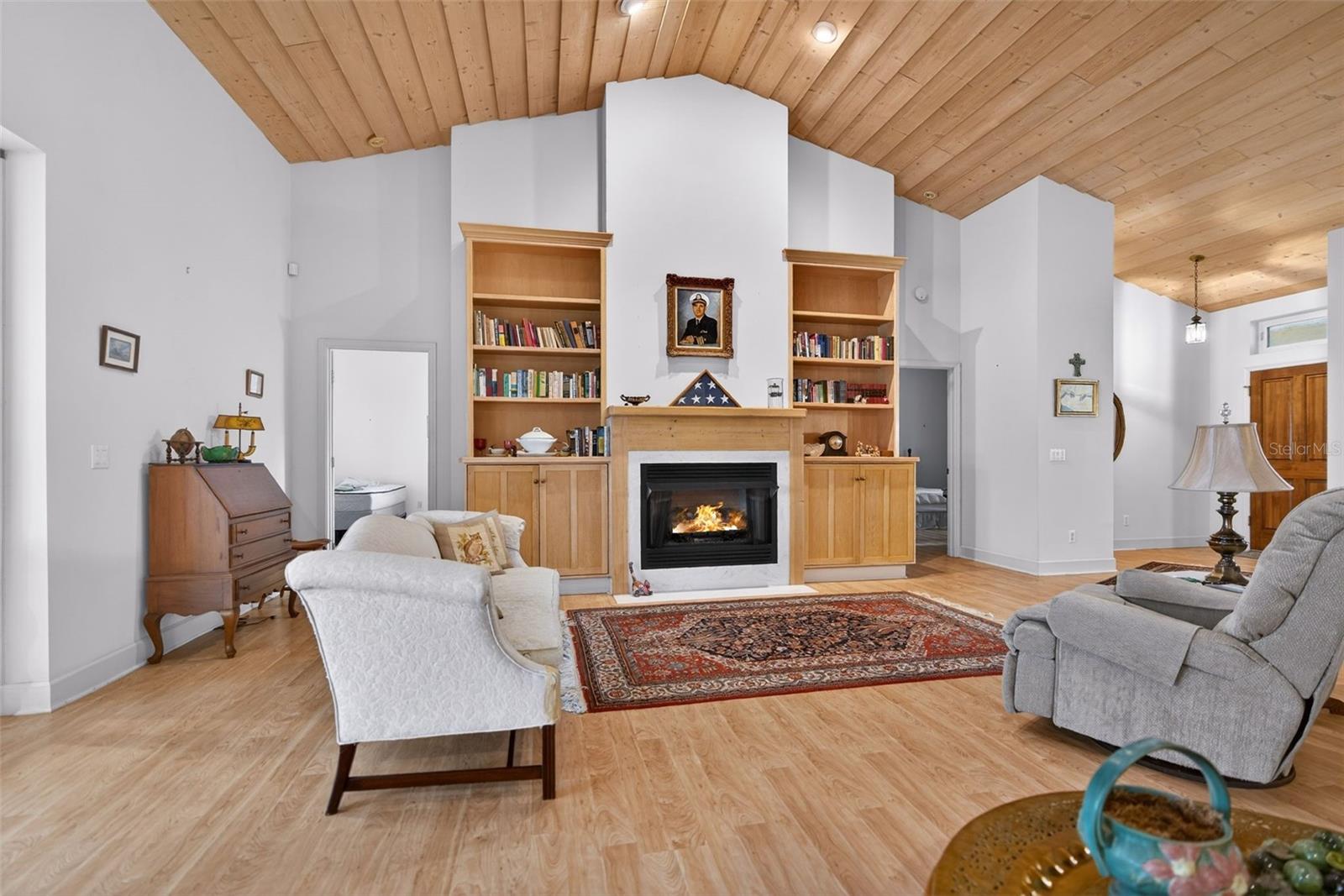 Image 16 of 44 For 496 Afterglow Circle