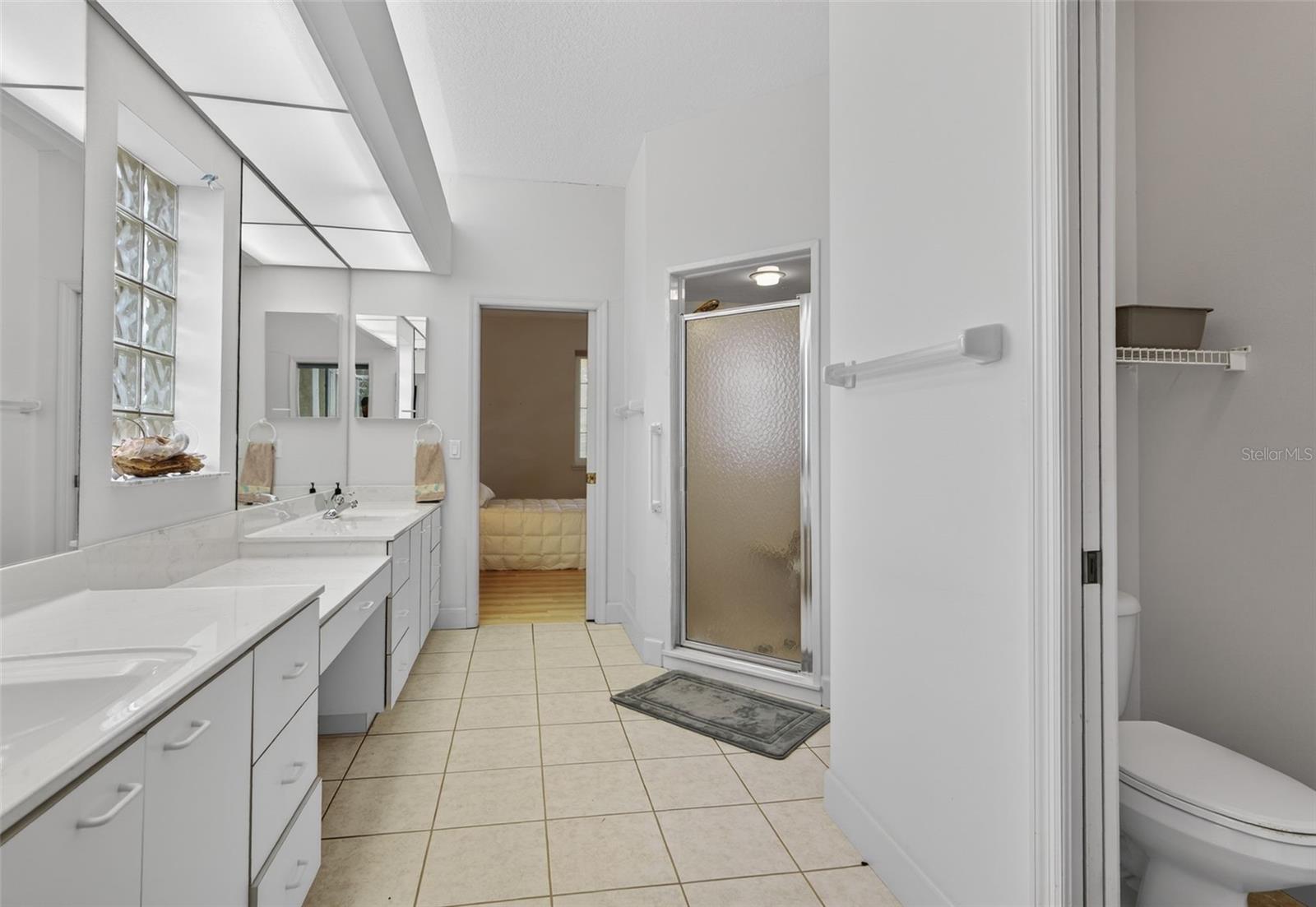 Image 28 of 44 For 496 Afterglow Circle