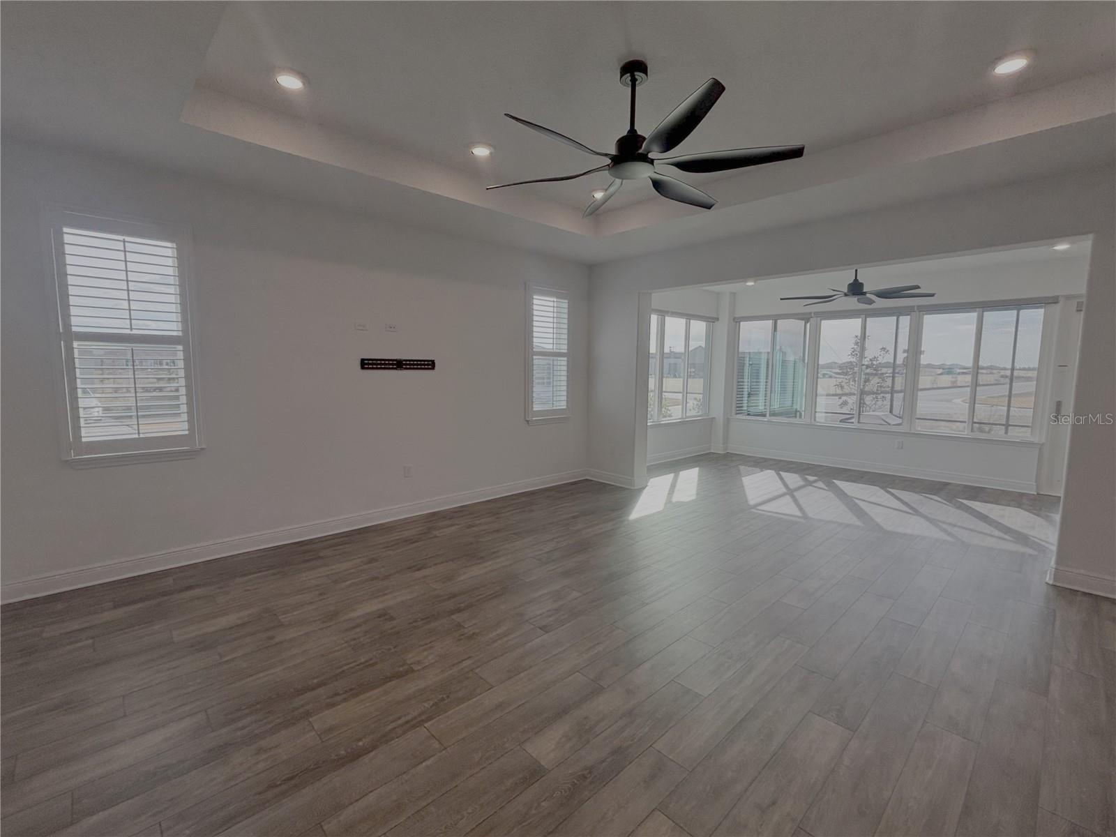 Image 27 of 41 For 9764 81st Lane