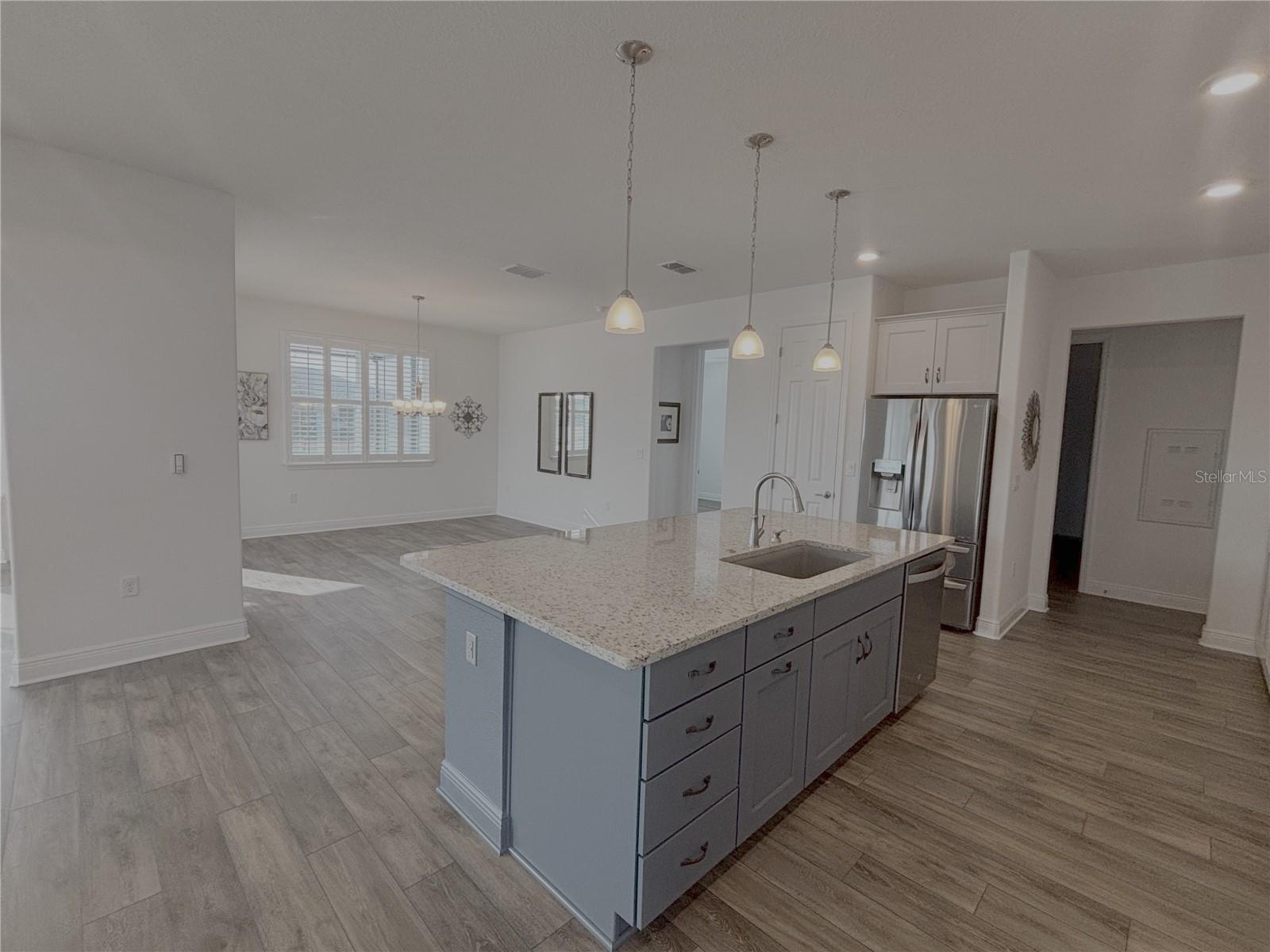 Image 7 of 41 For 9764 81st Lane