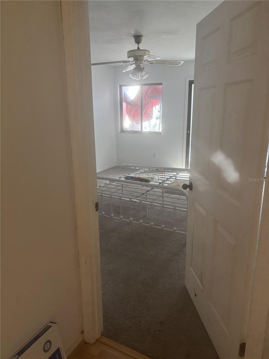 Image 7 of 11 For 1615 38th Terrace