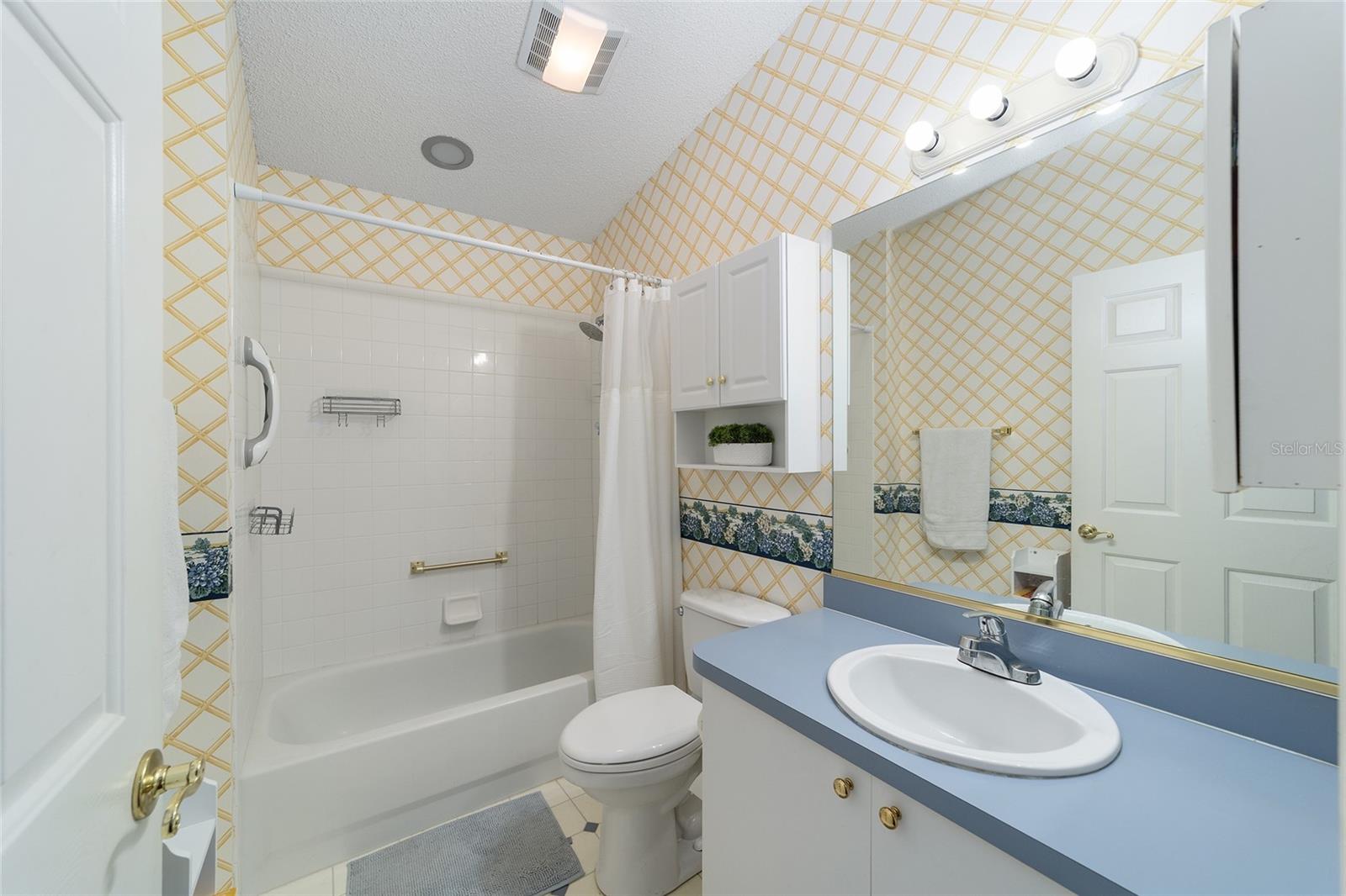 Image 17 of 22 For 1714 Morelos Road