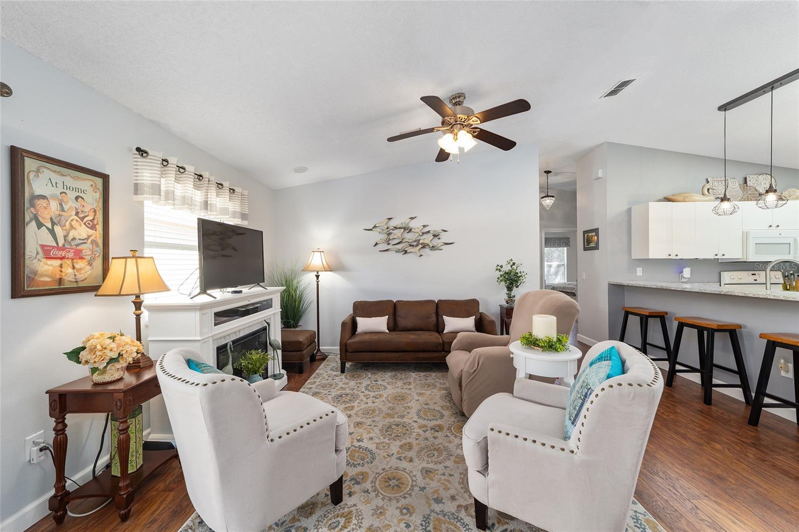 Image 5 of 22 For 1714 Morelos Road