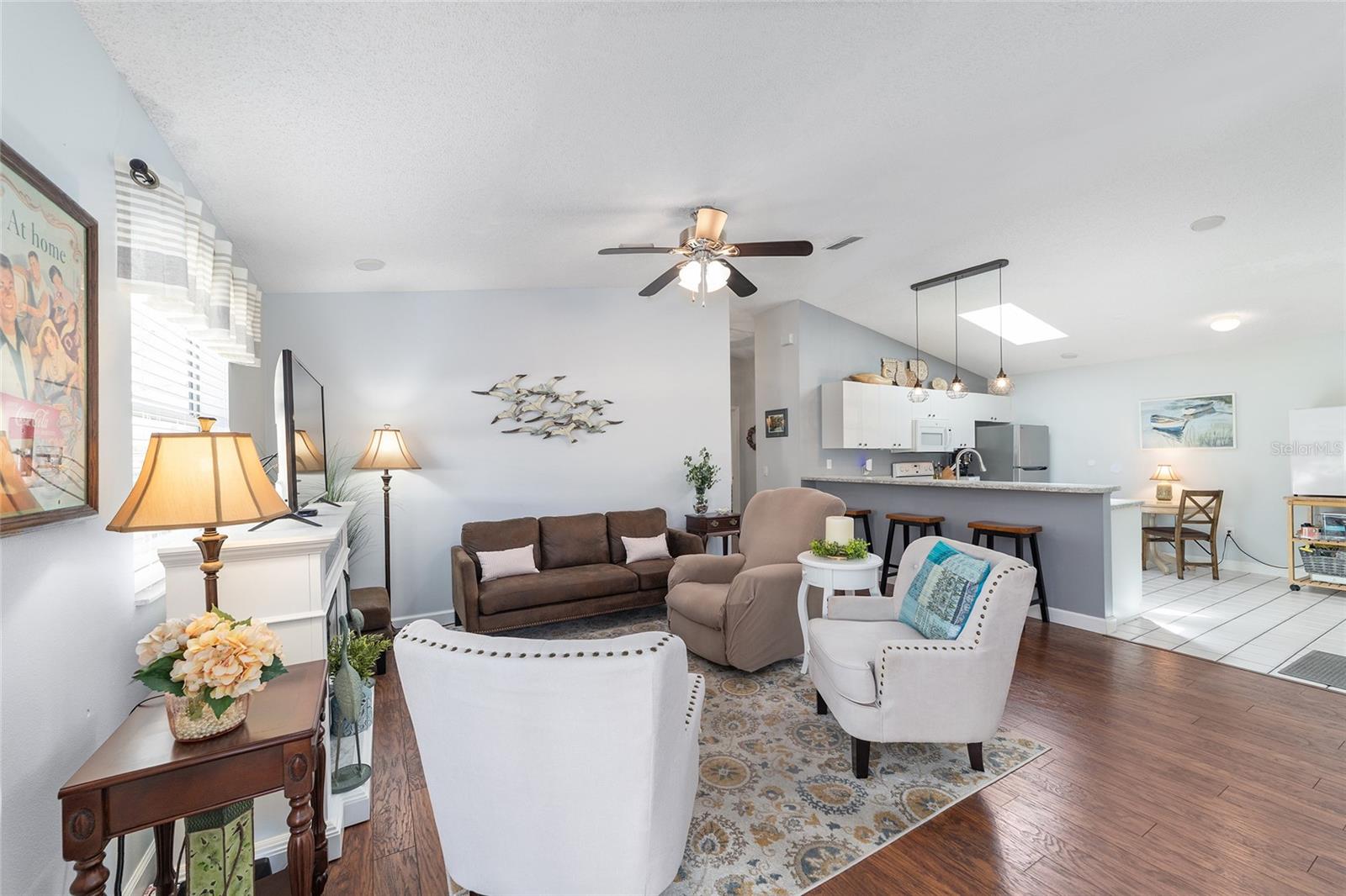 Image 6 of 22 For 1714 Morelos Road