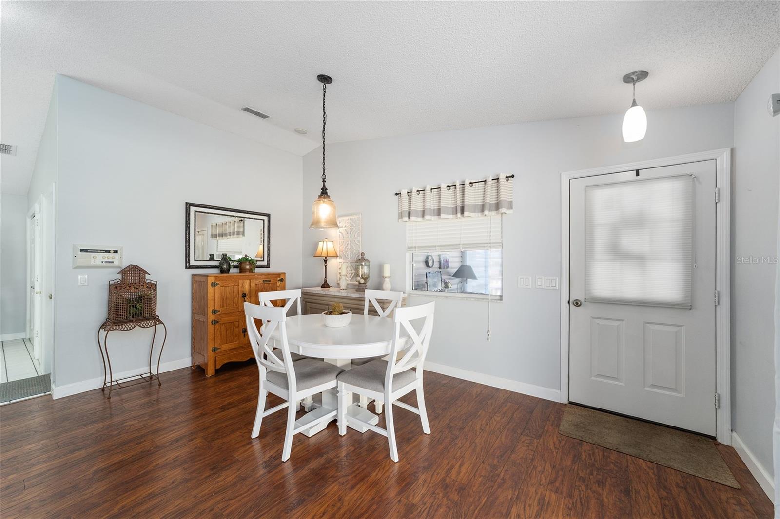 Image 7 of 22 For 1714 Morelos Road