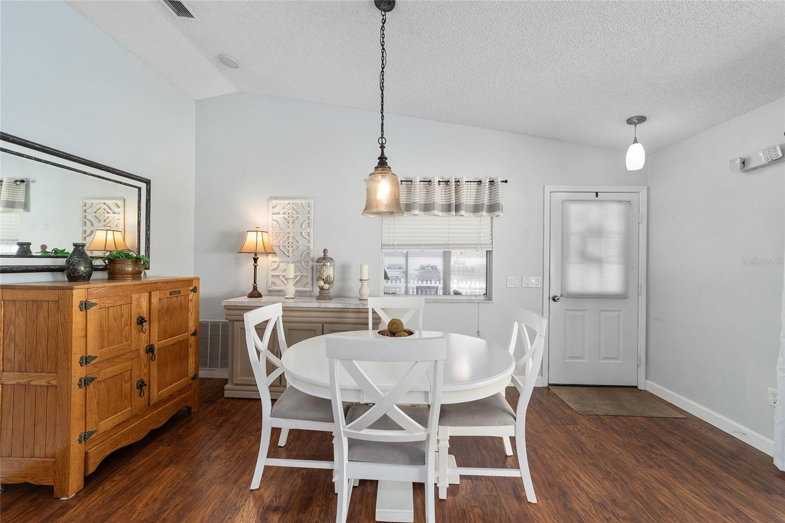 Image 8 of 22 For 1714 Morelos Road